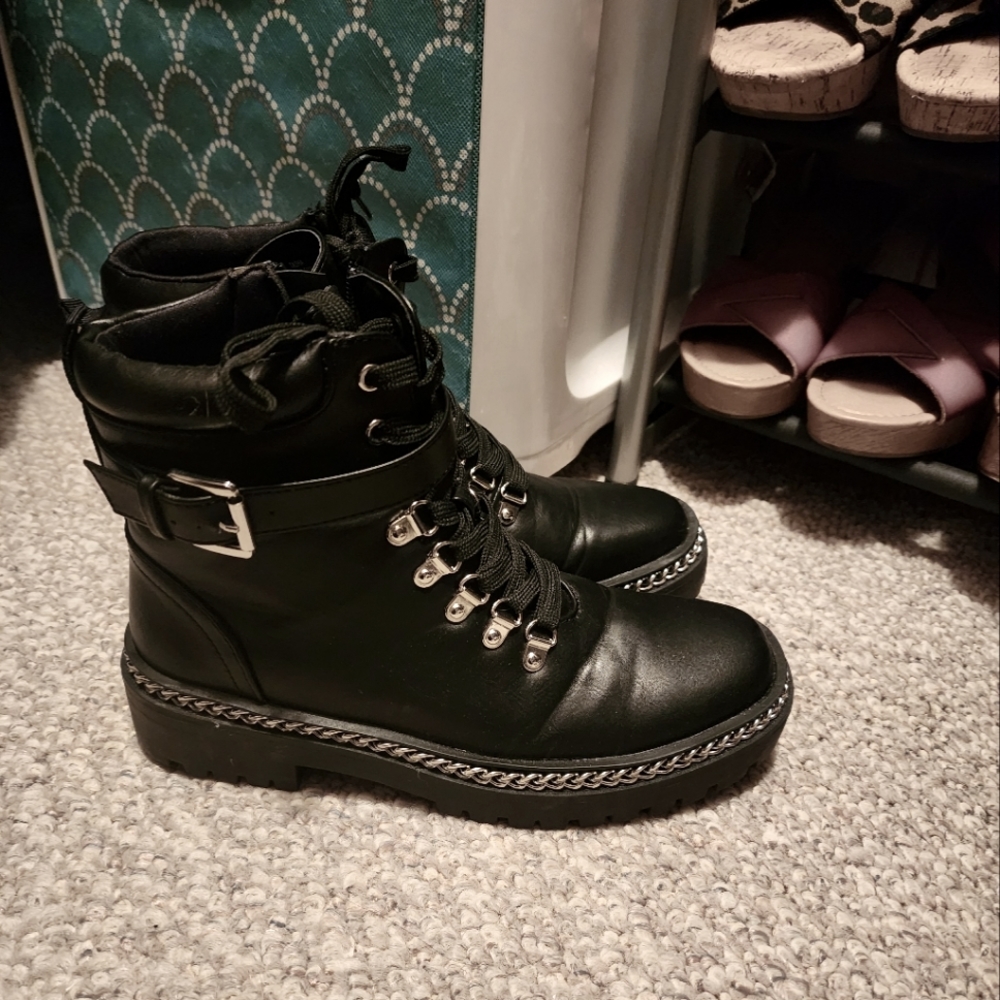 JustFab zip up boots size 7.5